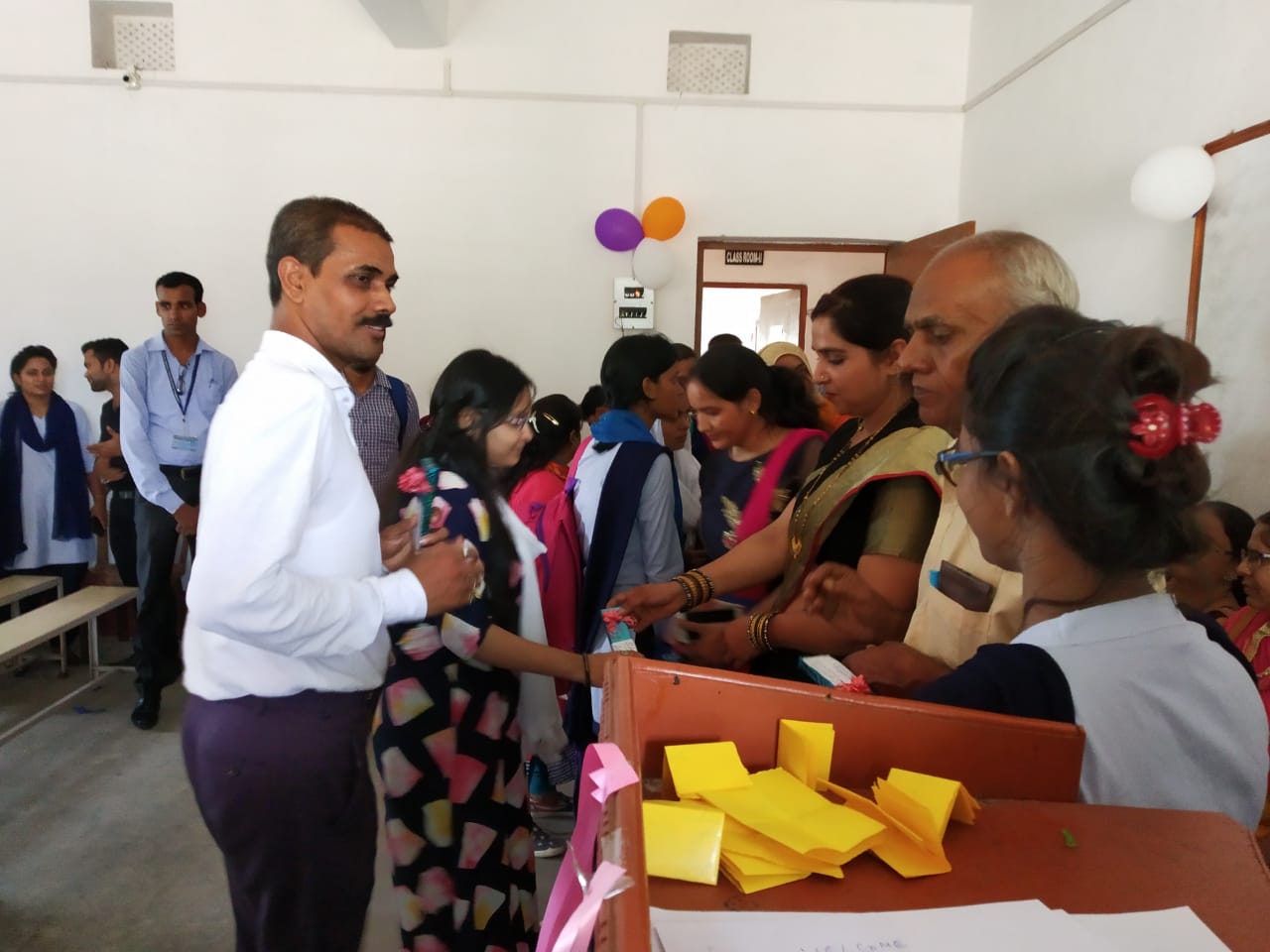 17 (3) B.Ed College in Dhanbad SHMTTC Teachers Training College