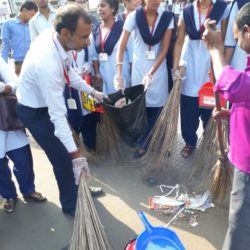 Swachhta Abhiyan at Dhanbad Station (14) Swachhta Abhiyan at Dhanbad Station (14)
